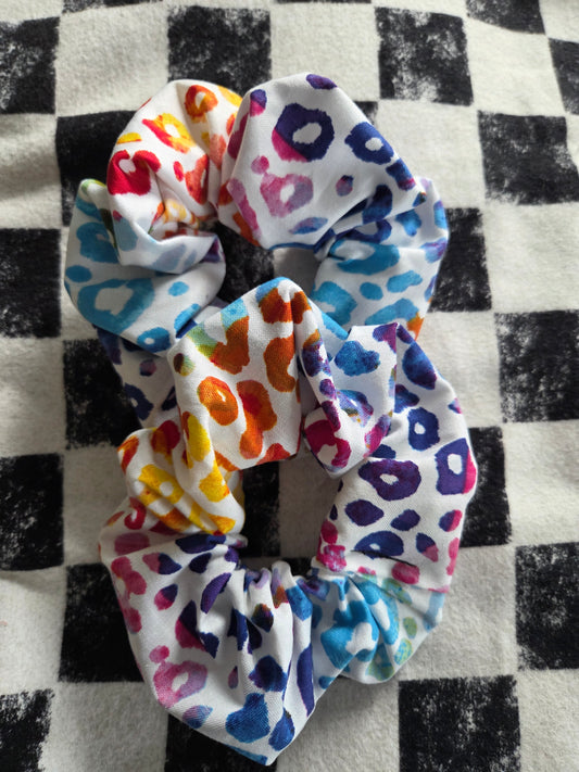Bright Leopard Classic
